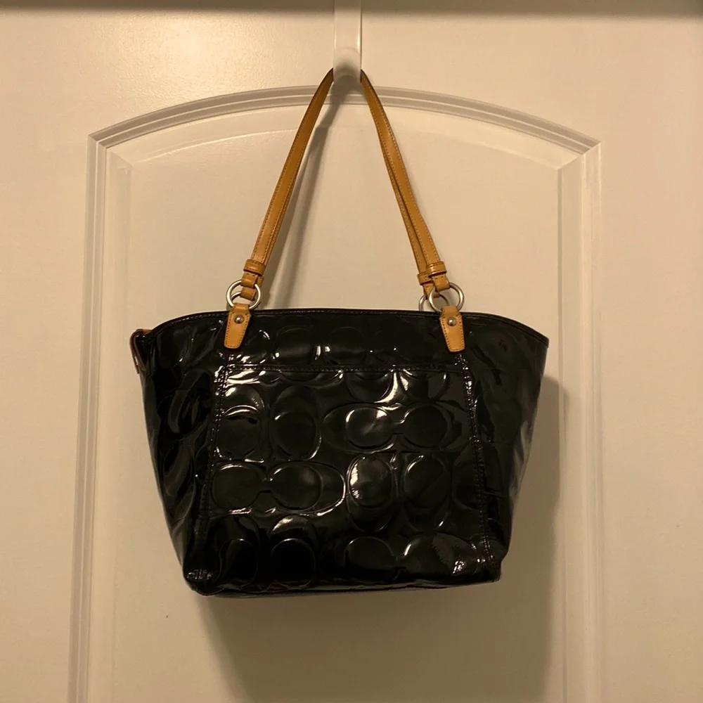 Preloved Coach Embossed Patent Leather Madison Tote - Picture 2 of 13